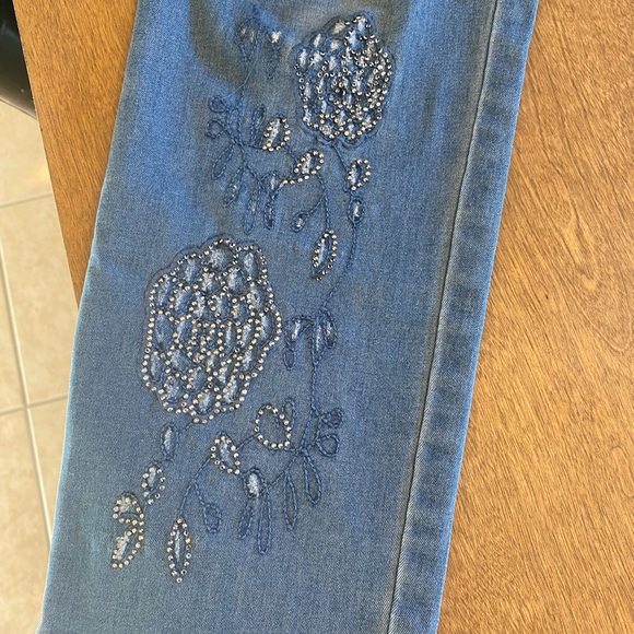 Simon Chang Designer Jeans - Picture 5 of 5